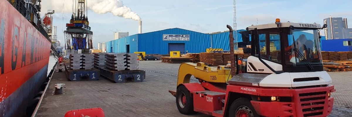 steel-metals-storage-rhenus-rotterdam